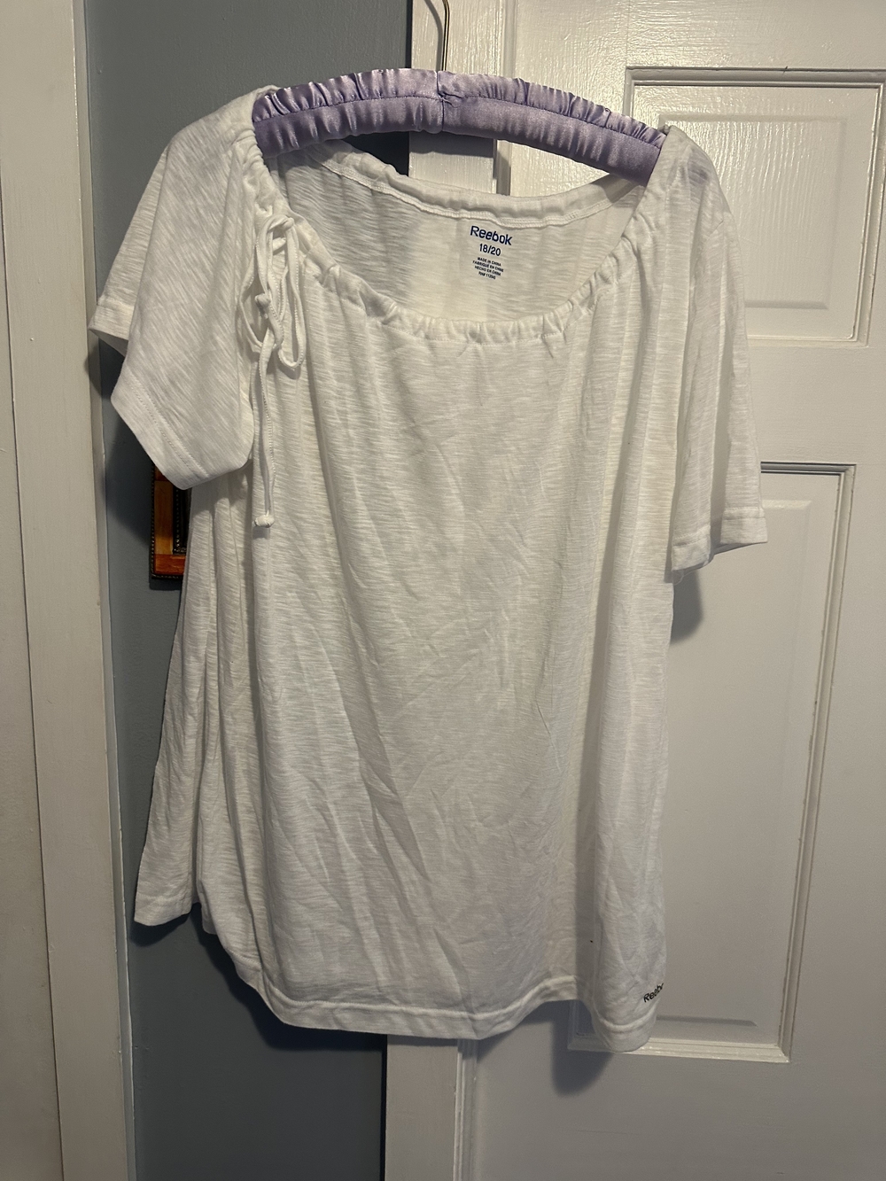 Reebok Women's White Short Sleeve Scoop Top with Drawstring